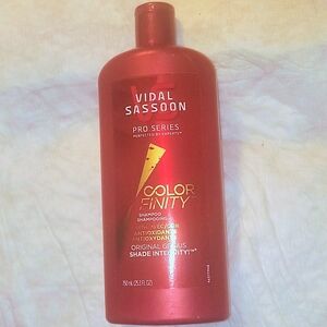 Pro Series Red Shampoo